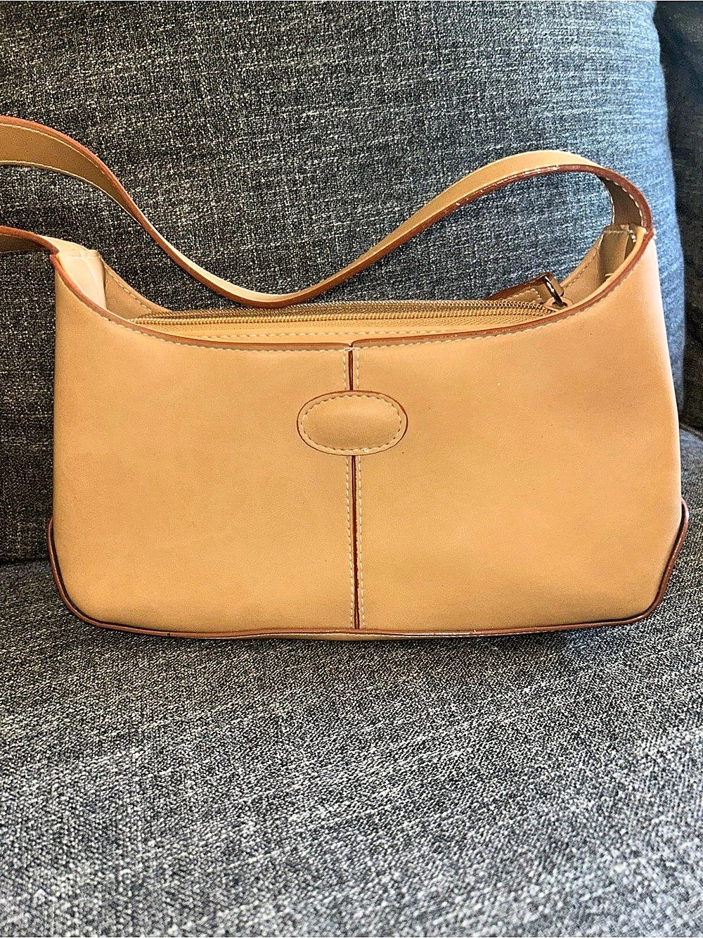 Giannini Shoulder Bag in Brown